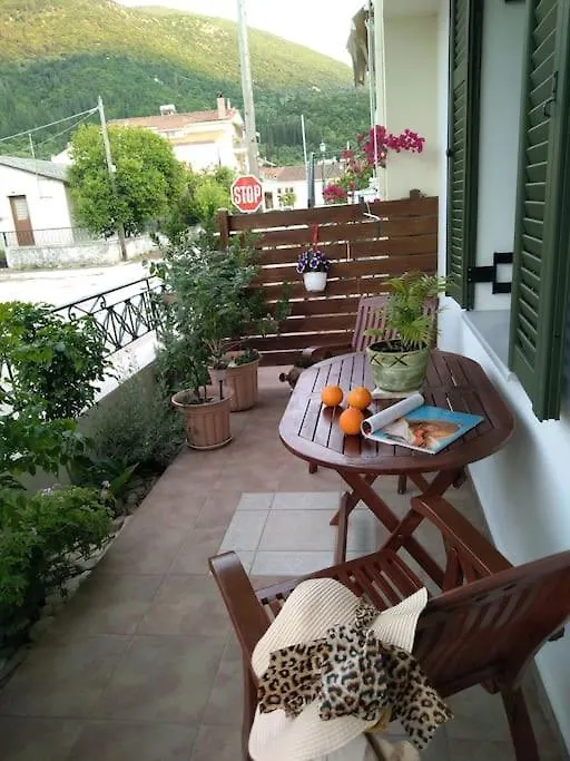 Nostalgia Apartments B Plus In Sami 50 Meters From The Sea Számi